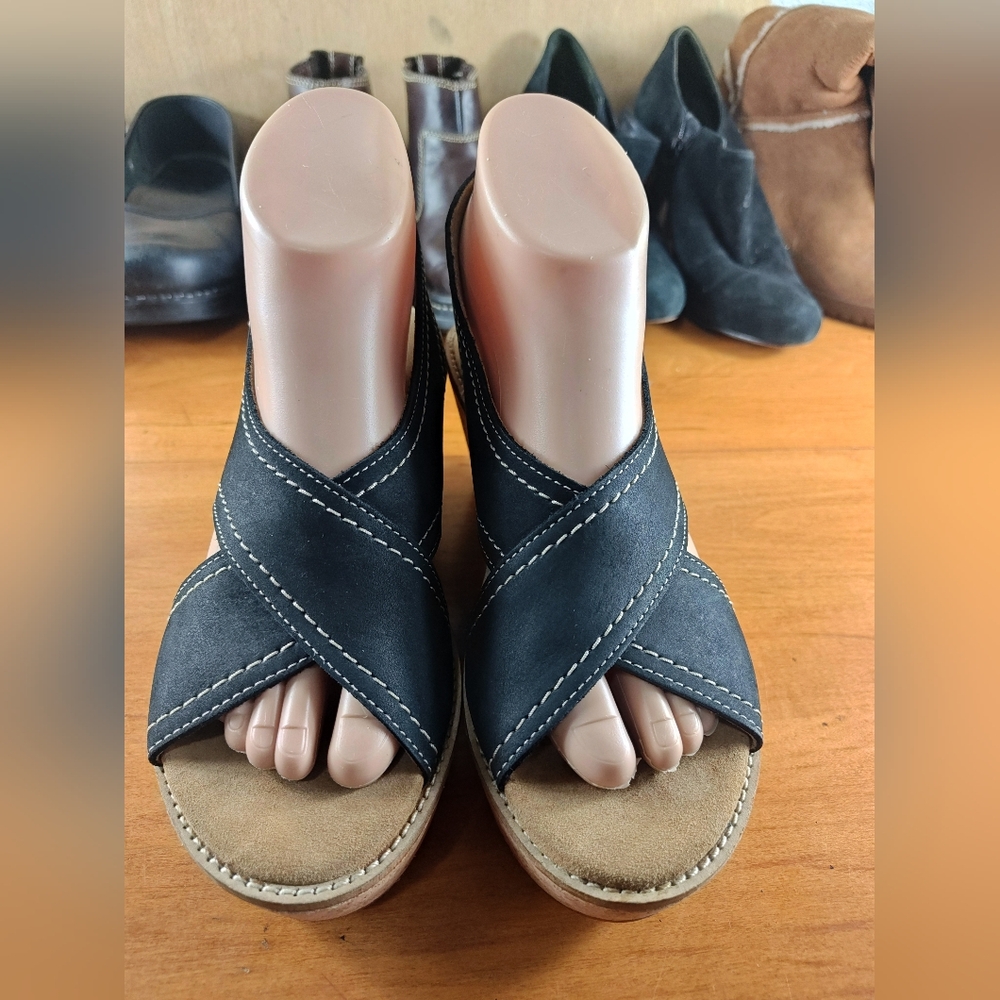 Clarks artisan Black Suede/Leather Wedges Slingback Heeled Sandals Women's  7M